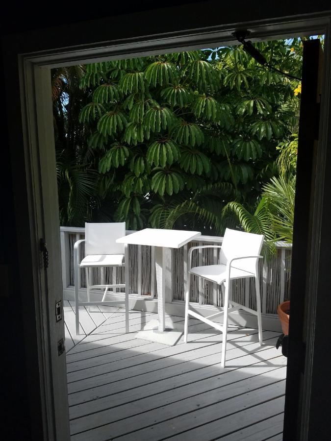 Authors Key West Guesthouse Exterior photo